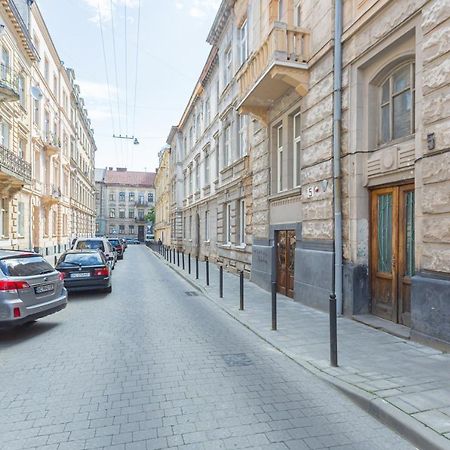 Квартира Подобово У Львові На Вулиці Щепкіна 5 Dış mekan fotoğraf