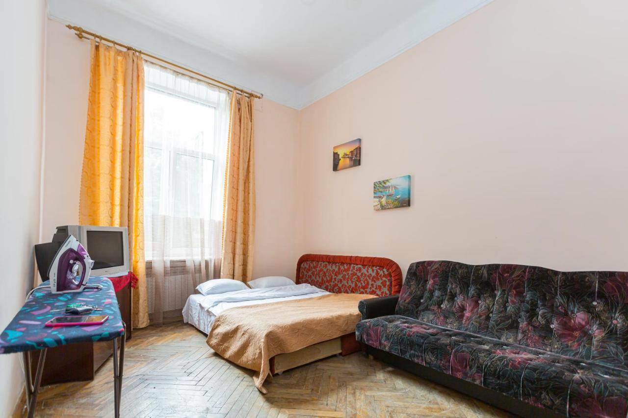 Квартира Подобово У Львові На Вулиці Щепкіна 5 Dış mekan fotoğraf